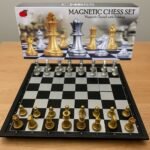AJEDREZ CAJA NEGRA MEDIANO IMANTADO 32CMX32CM